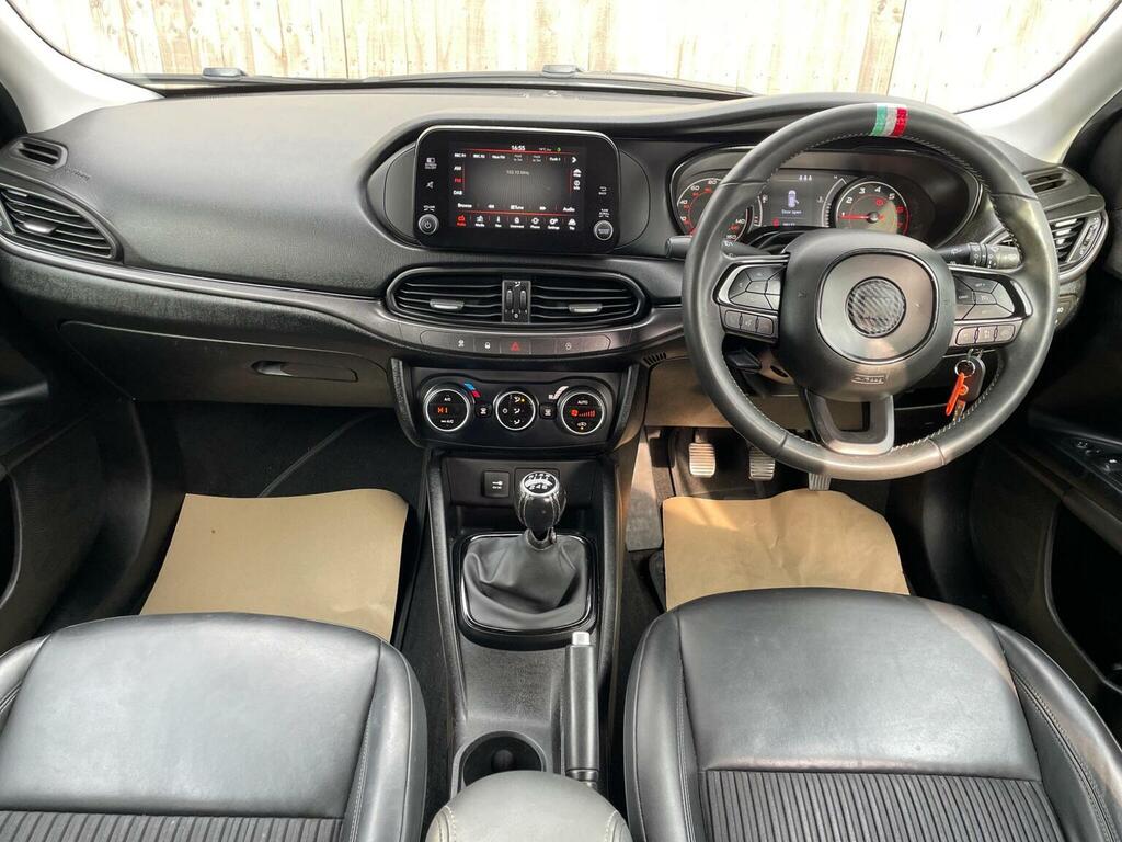 Fiat Tipo 1.4 T-jet S-design Euro 6 Ss Grey #5