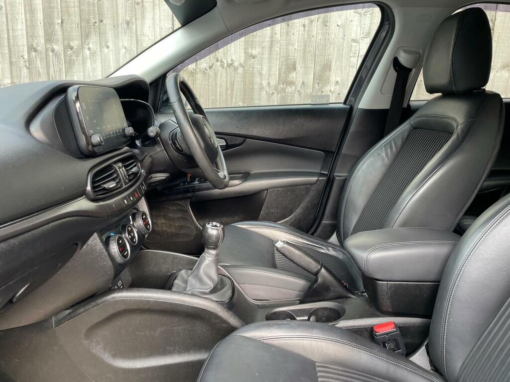 Fiat Tipo Easy Bluetooth Red #38
