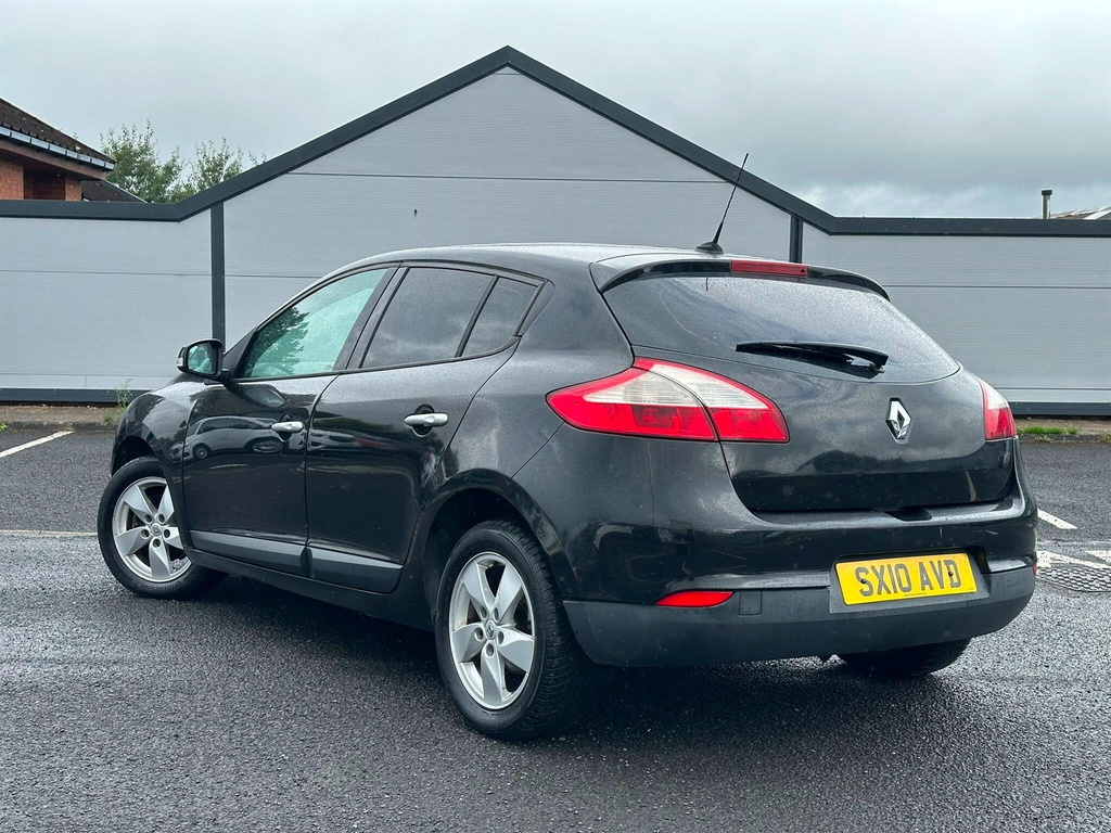 Renault Megane Expression White #11