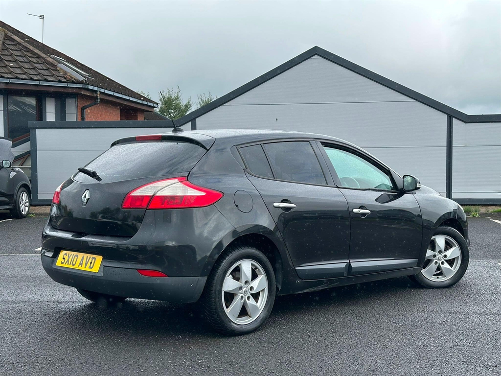 Renault Megane Expression White #15