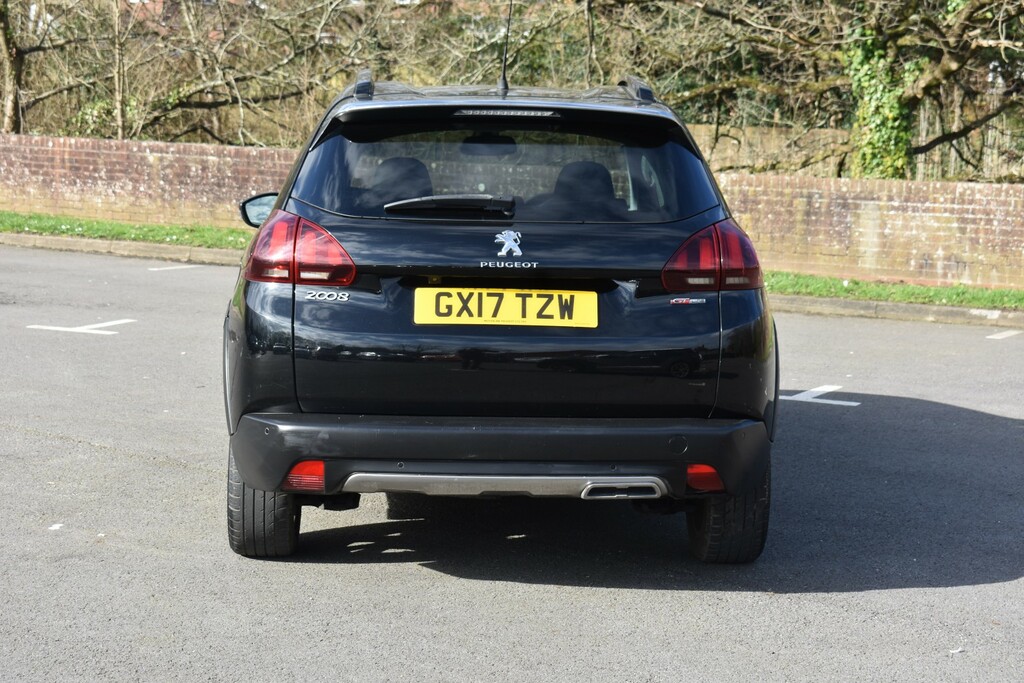 Peugeot 2008 1.6 Bluehdi Gt Line Black #6