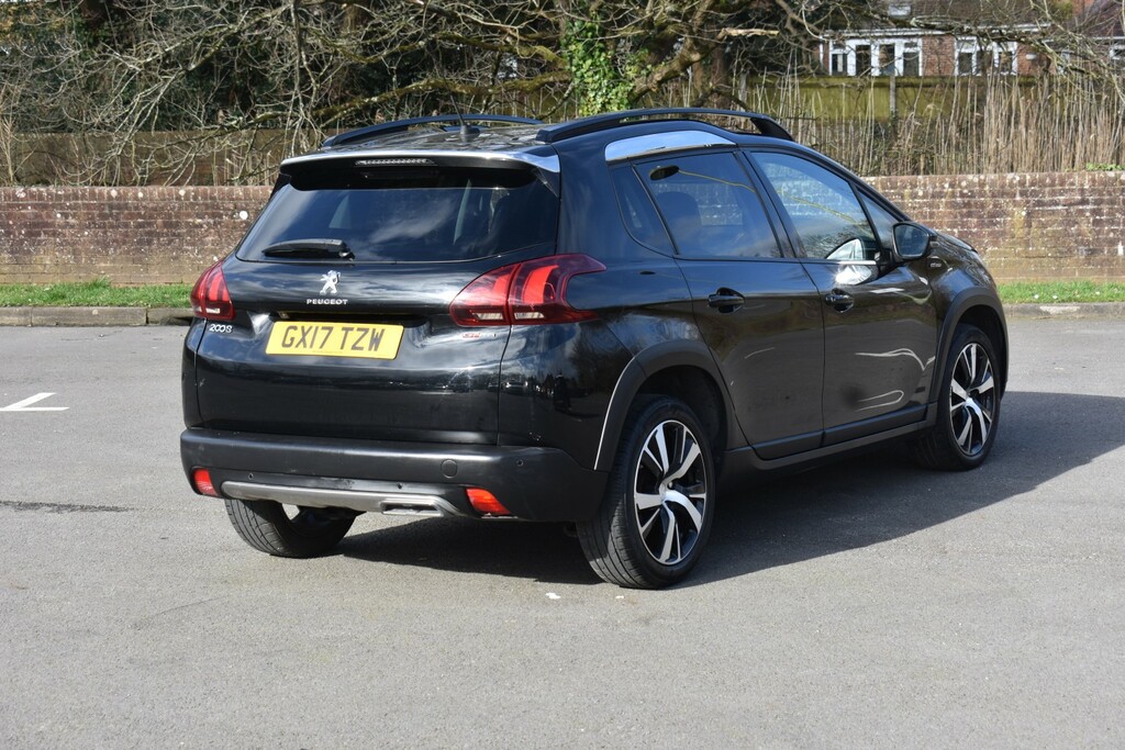 Peugeot 2008 1.6 Bluehdi Gt Line Black #3