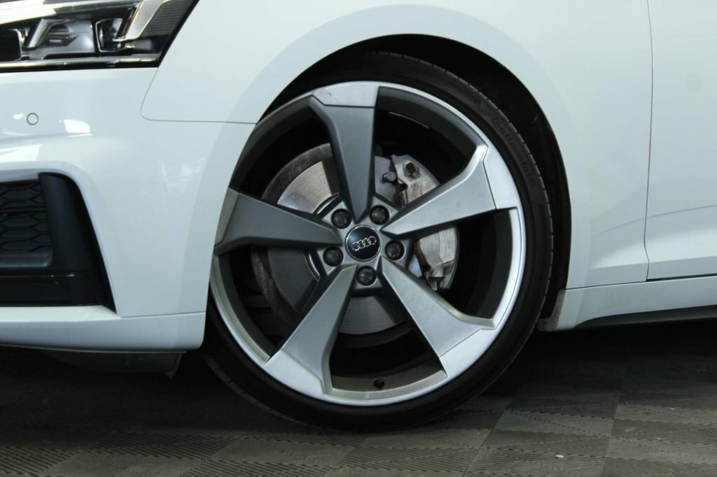 Audi A5 2L Black Edition BW19LBU White