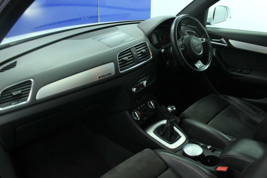Audi Q3 2L S Line Plus CF14ECJ White #6