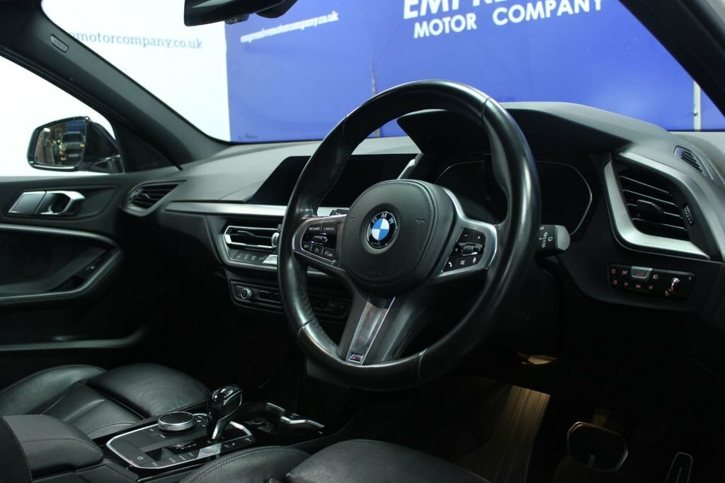 BMW 1 Series 1.5L M Sport White #6