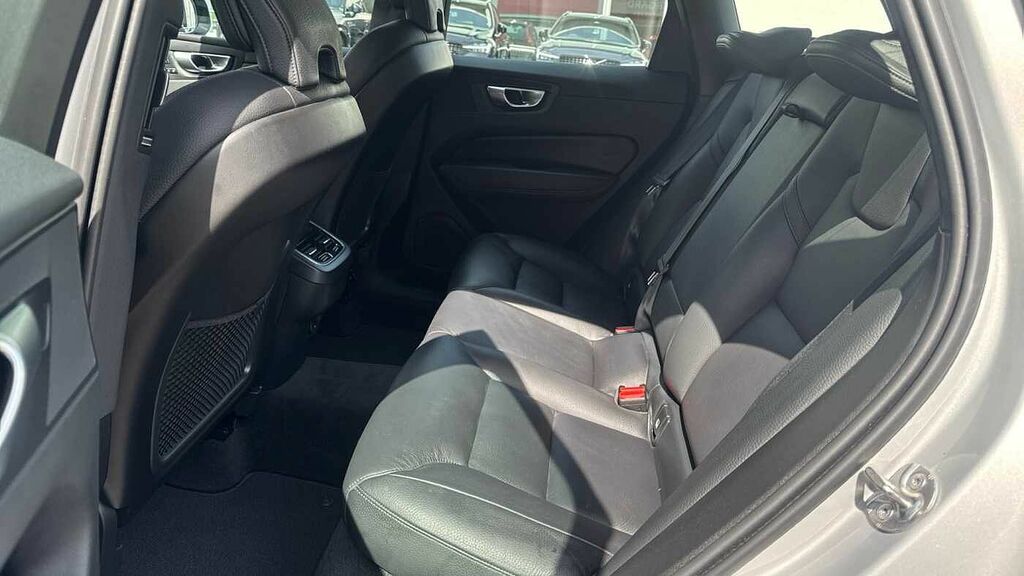 Volvo XC60 Plus, B4 Awd Mild Hybrid, Dark Silver #6