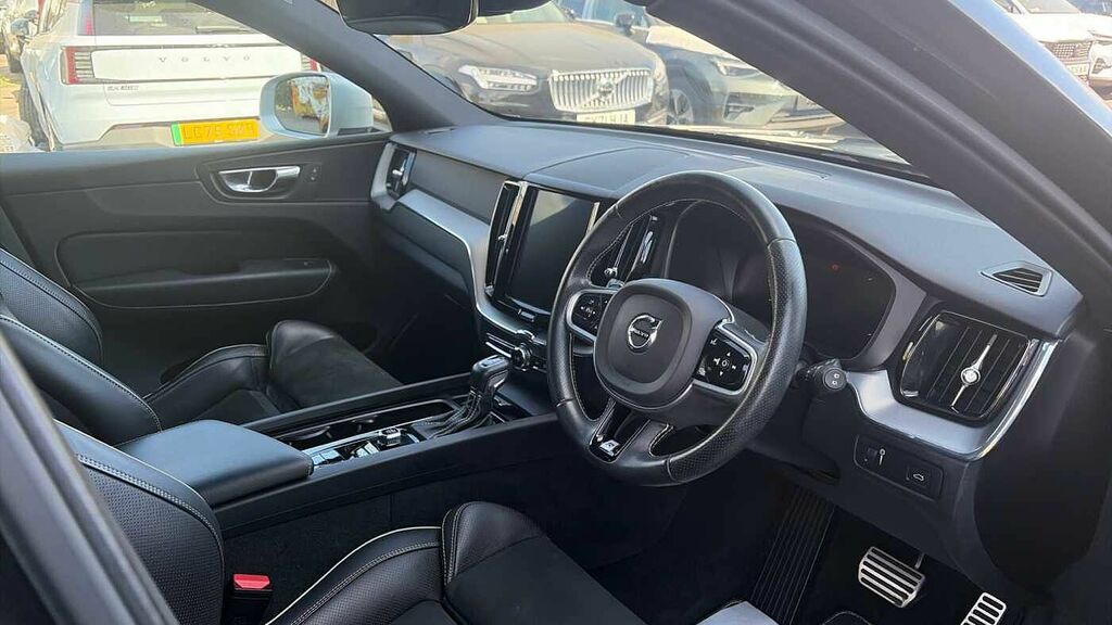 Volvo XC60 D5 Powerpulse Awd R-design Black #4