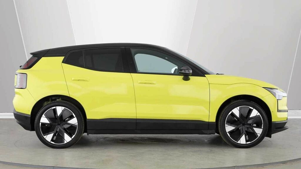 Volvo EX30 Ultra, Single Motor Extended Range, Yellow #2