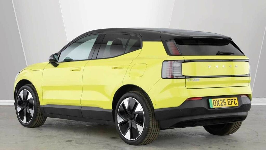 Volvo EX30 Ultra, Single Motor Extended Range, Yellow #5