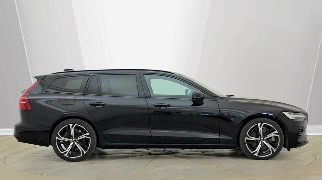 Volvo V60 Ultra, T8 Awd Plug-in Hybrid, Dar Black #2