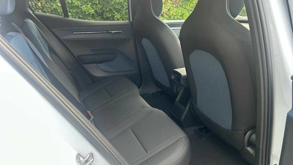 Volvo EX30 Plus, Single Motor Extended Range, Blue #6