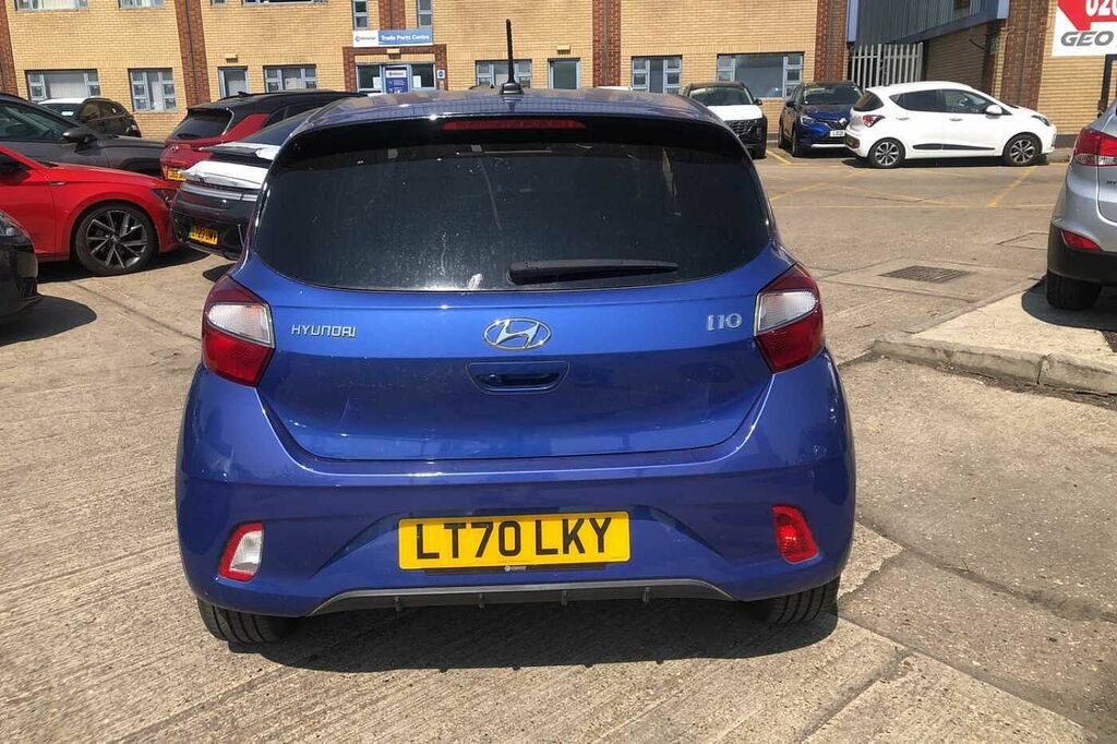 Hyundai I10 Se Connect White #11