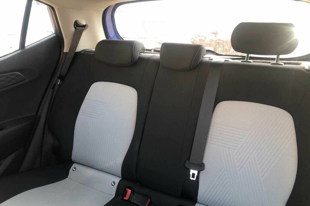 Hyundai I10 Se Connect White #10
