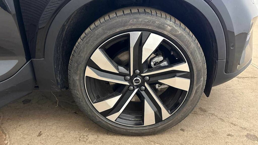 Volvo XC40 Plus Silver #19