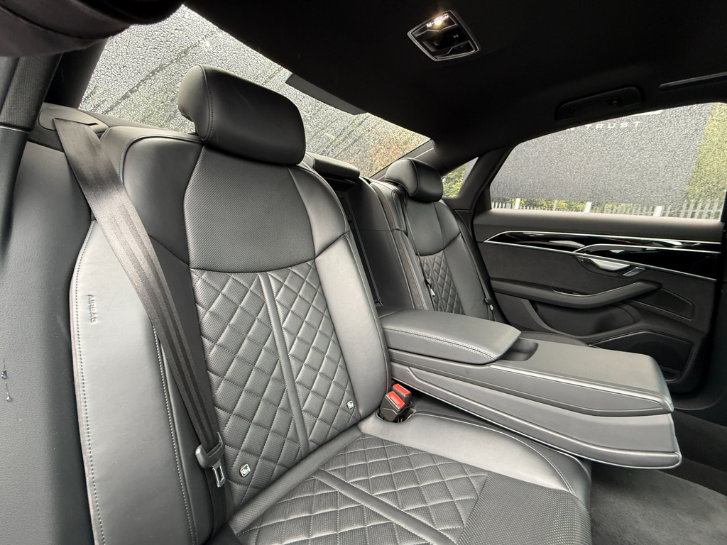 Audi A8 Launch Edition Blue #36