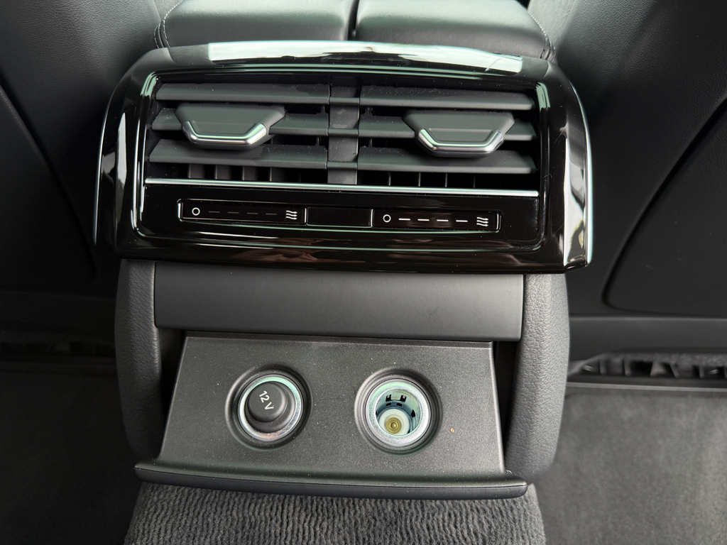 Audi A8 Launch Edition Blue #38