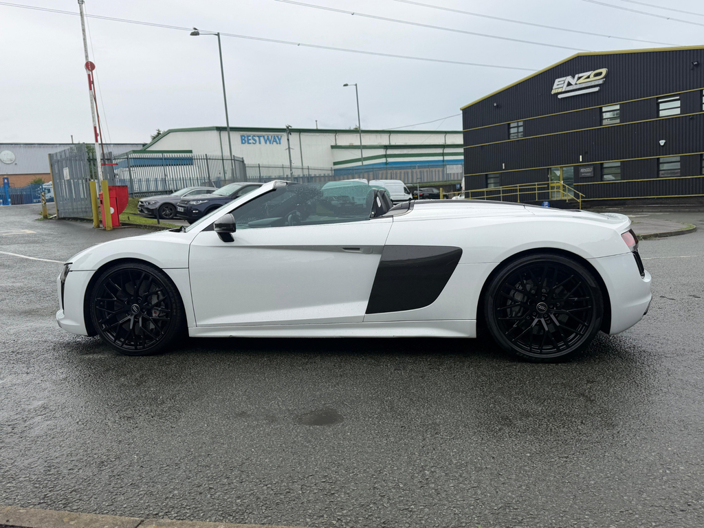 Audi R8 Plus Yellow #41