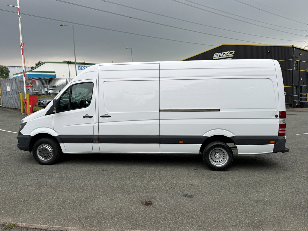 Mercedes-Benz Sprinter Panel Van White #9
