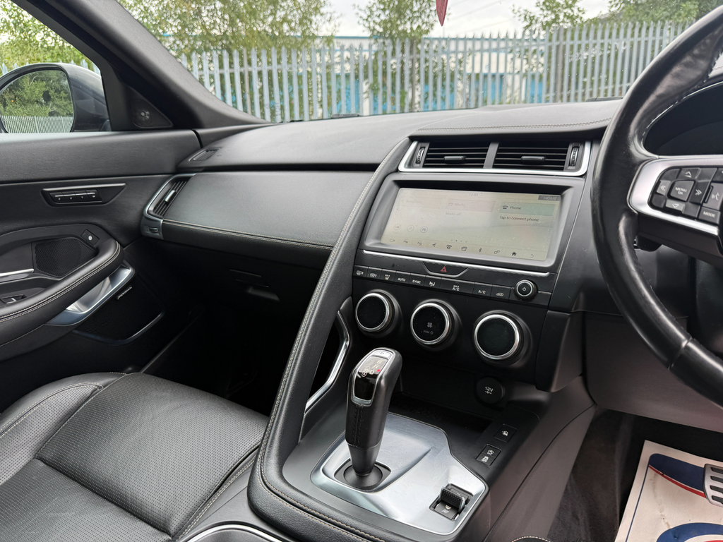 Jaguar E-Pace Se White #26