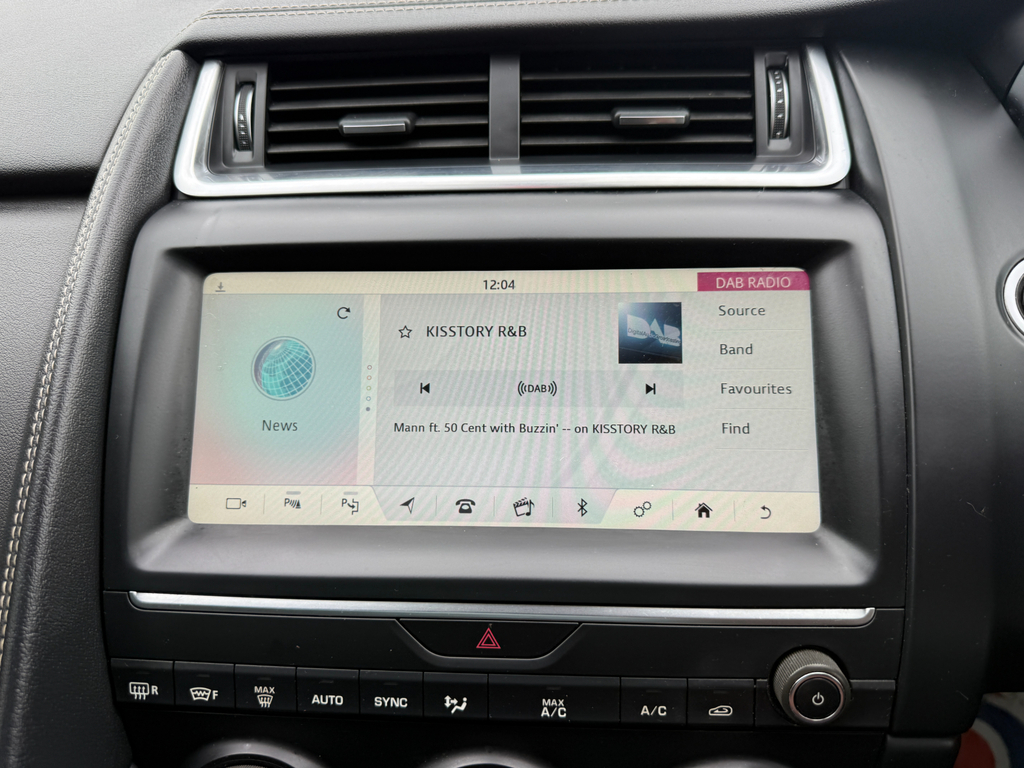 Jaguar E-Pace Se White #31