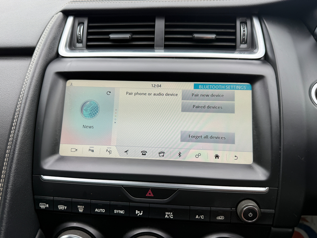 Jaguar E-Pace Se White #32
