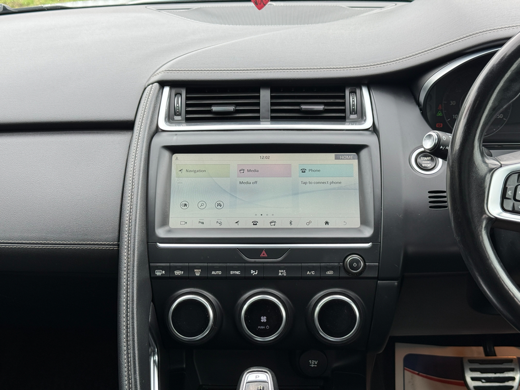 Jaguar E-Pace Se White #21