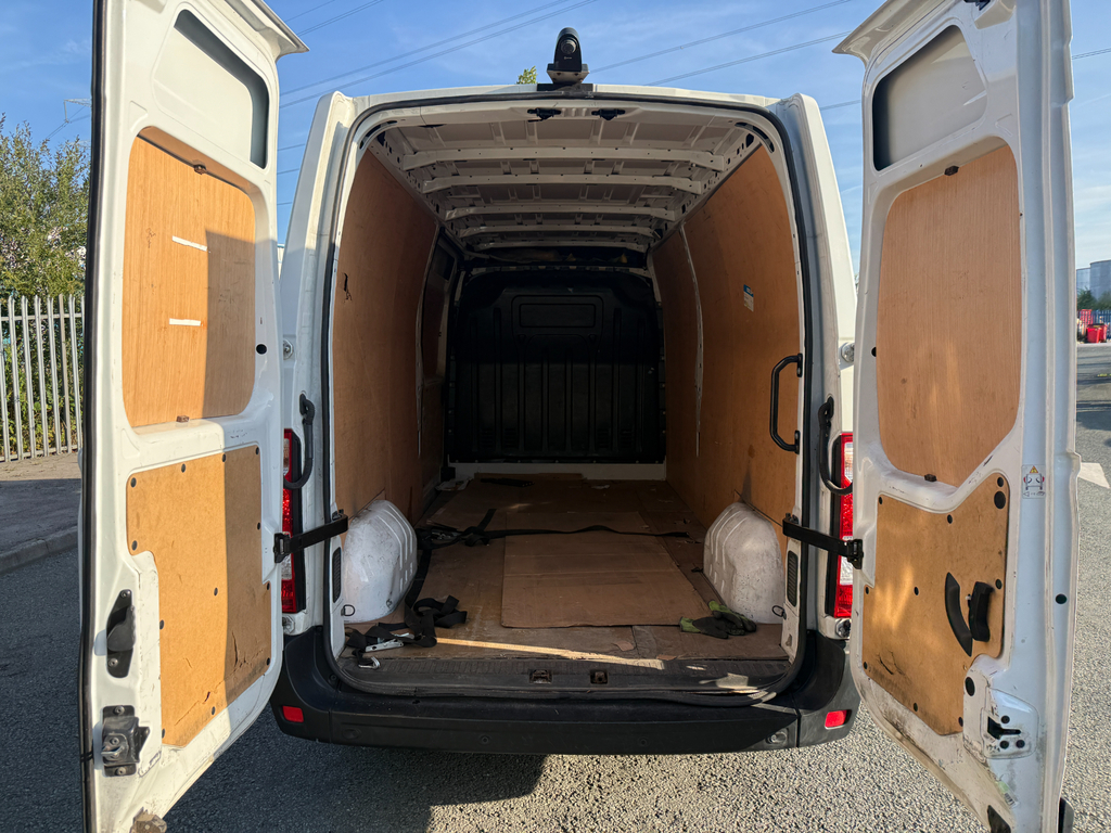 Renault Master  White #10