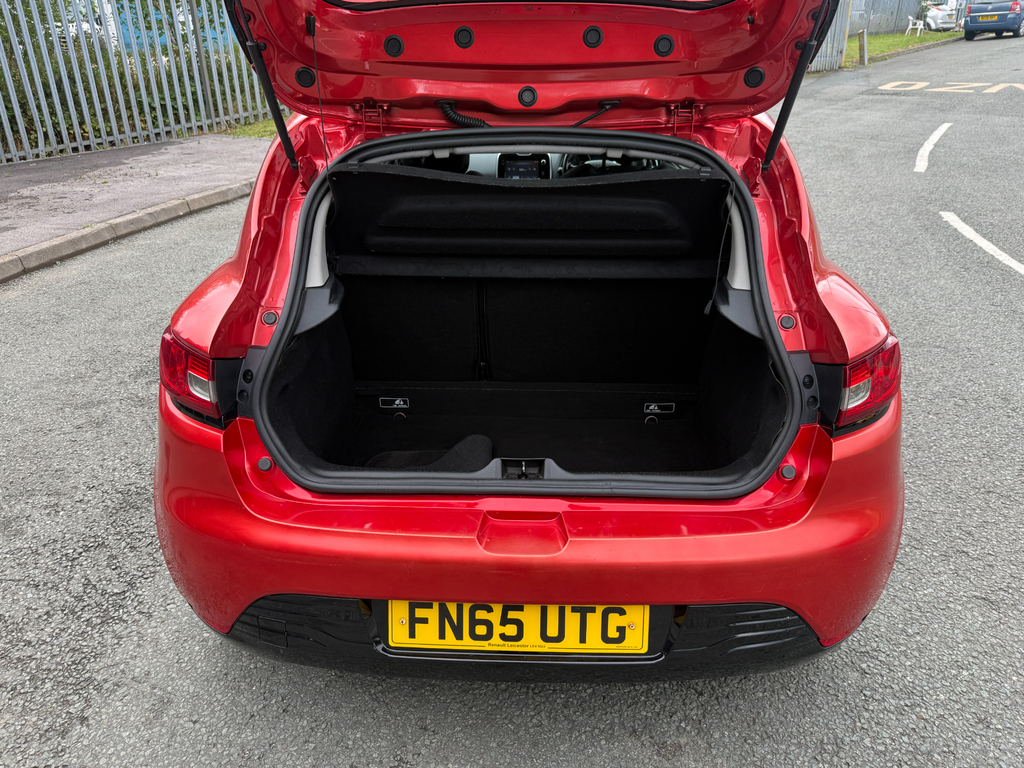 Renault Clio  Red #13
