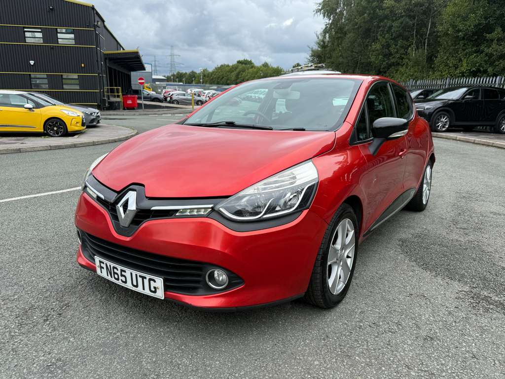 Renault Clio  Red #7