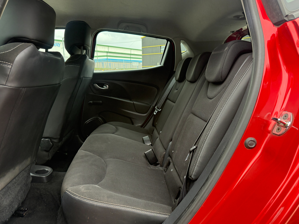 Renault Clio  Red #12
