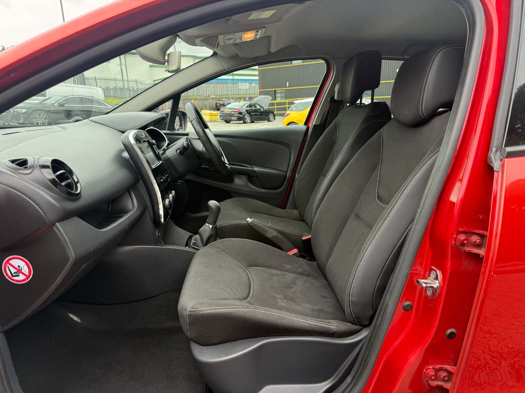 Renault Clio  Red #27