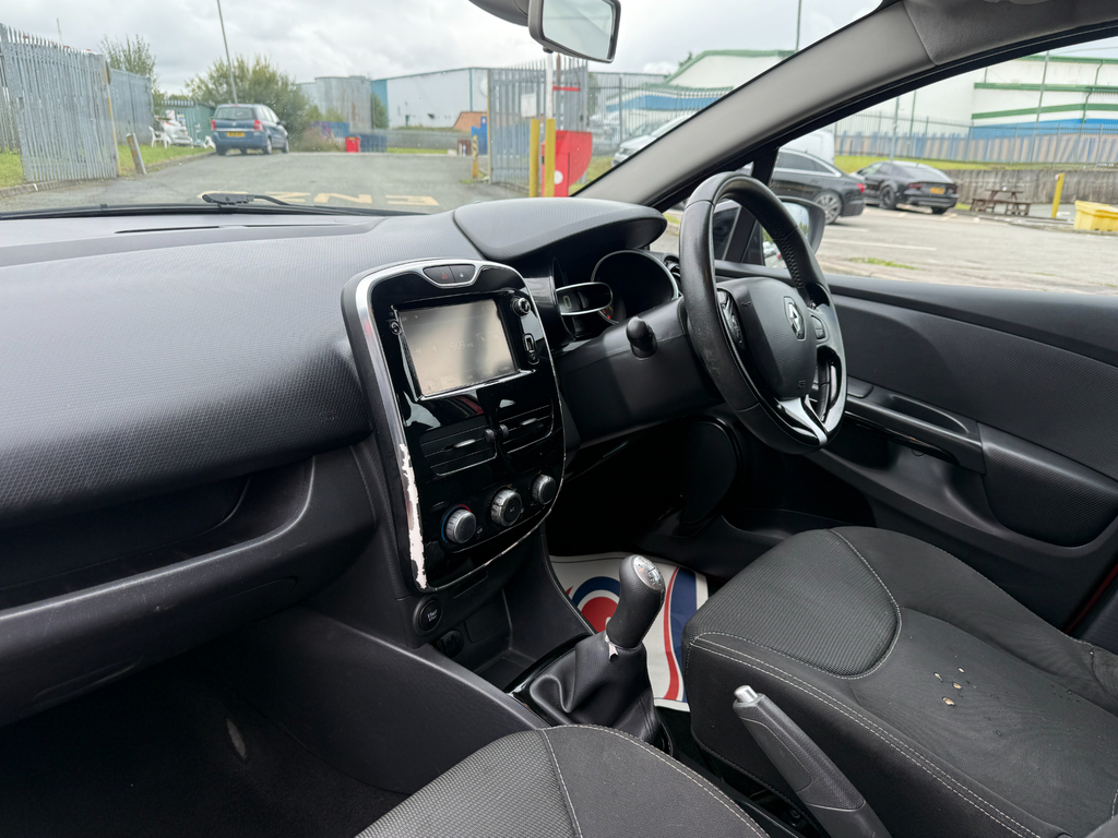 Renault Clio  Red #11