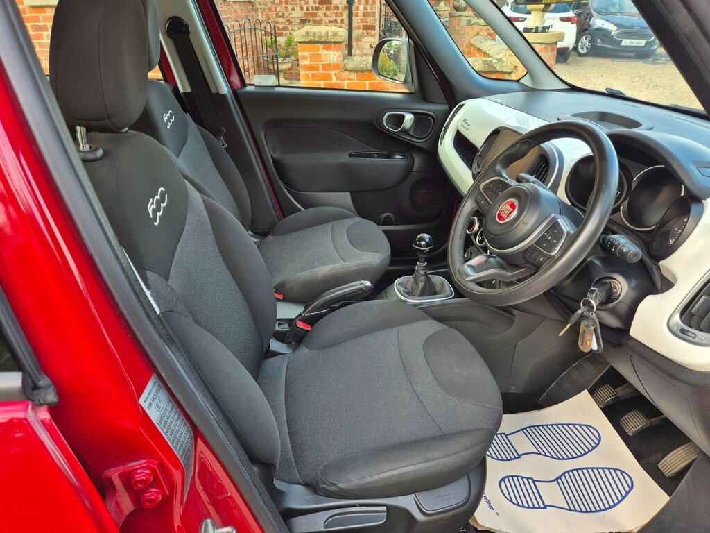 Fiat 500L Cross Blue #11