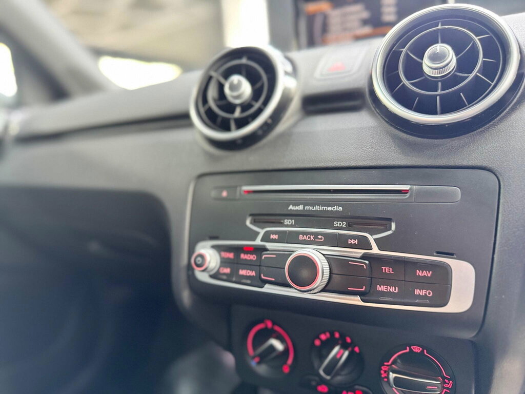 Audi A1 Hatchback White #40