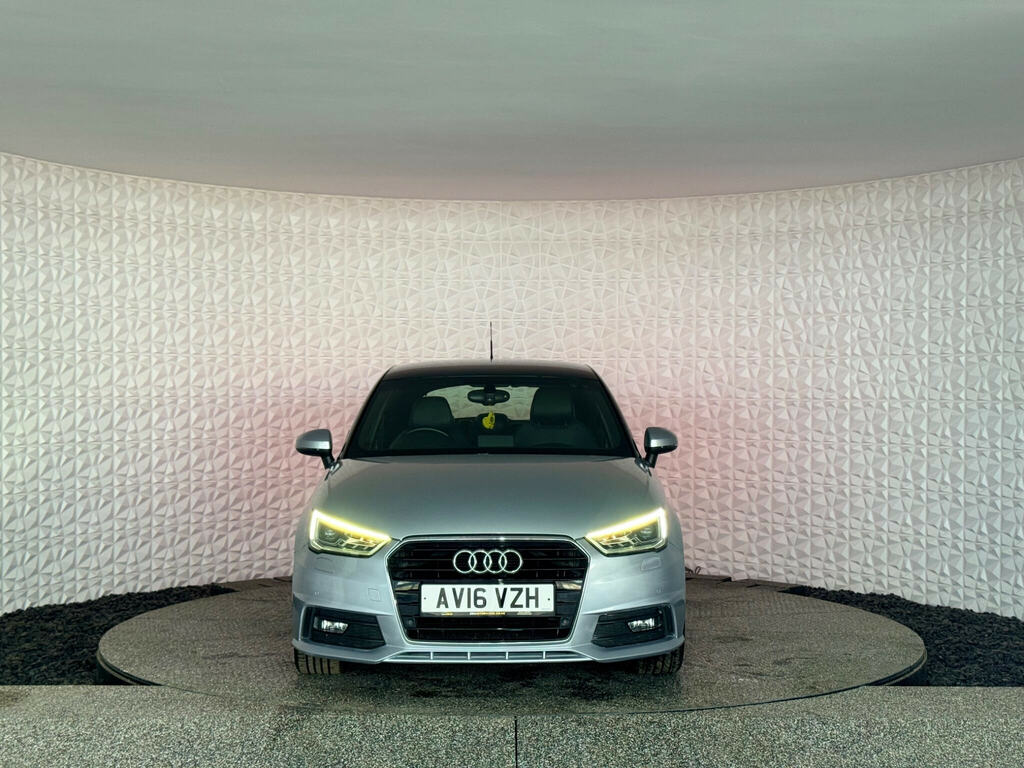 Audi A1 1.6 Tdi S Line Sportback Euro 6 Ss Silver #3