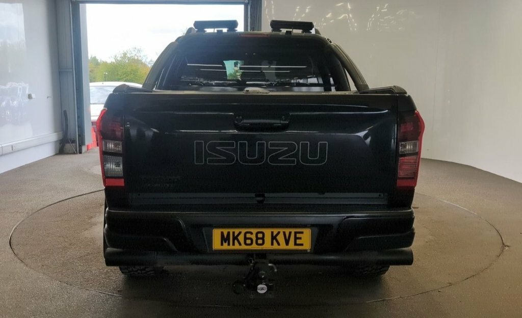 Isuzu D-Max Eiger Dcb Blue #9