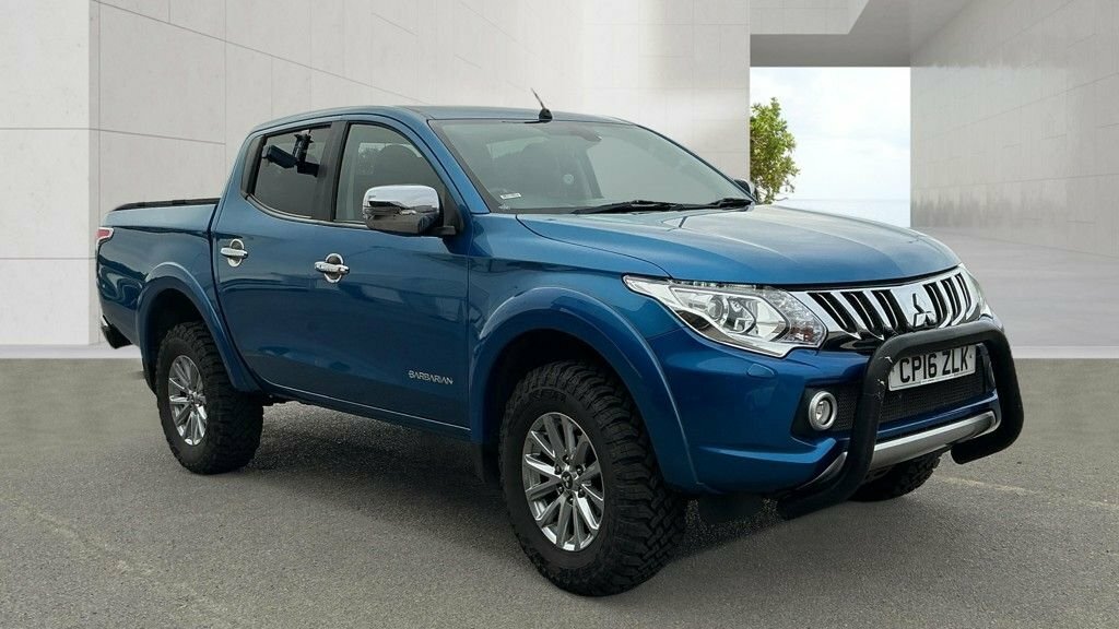 Mitsubishi L200 2.4L Dc Barbarian Blue
