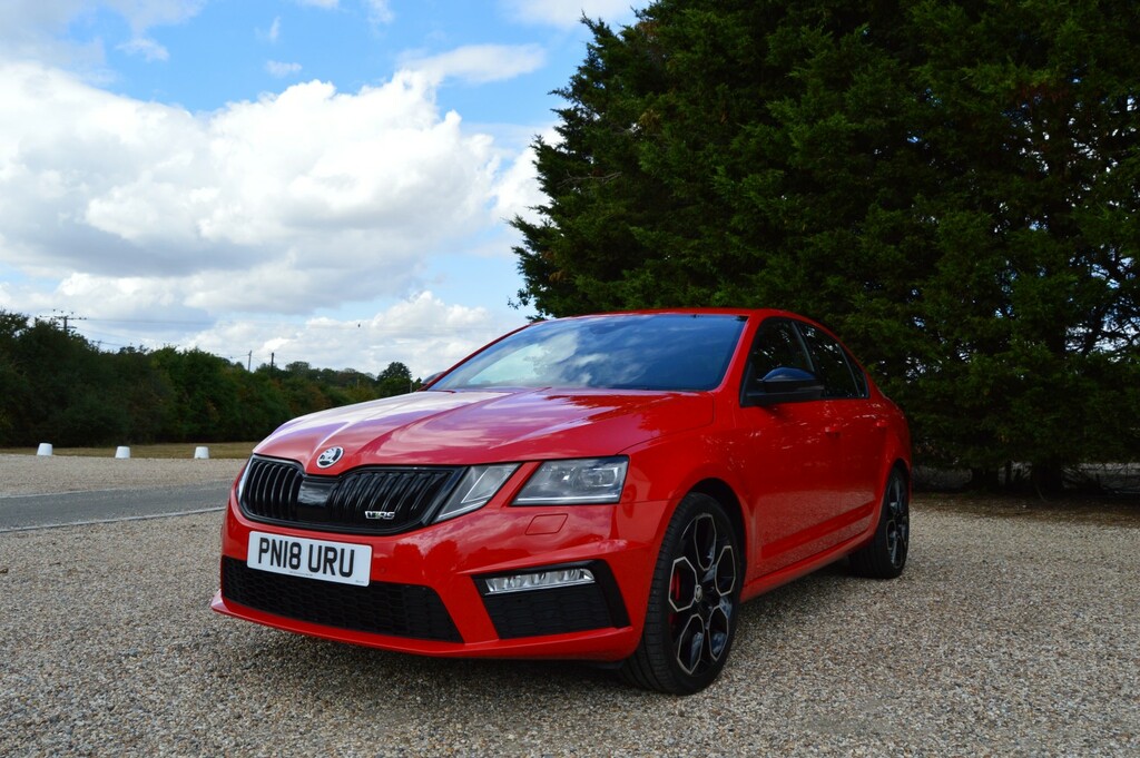 Skoda Octavia Hatchback 2.0 Tsi Vrs 201818 Red #2