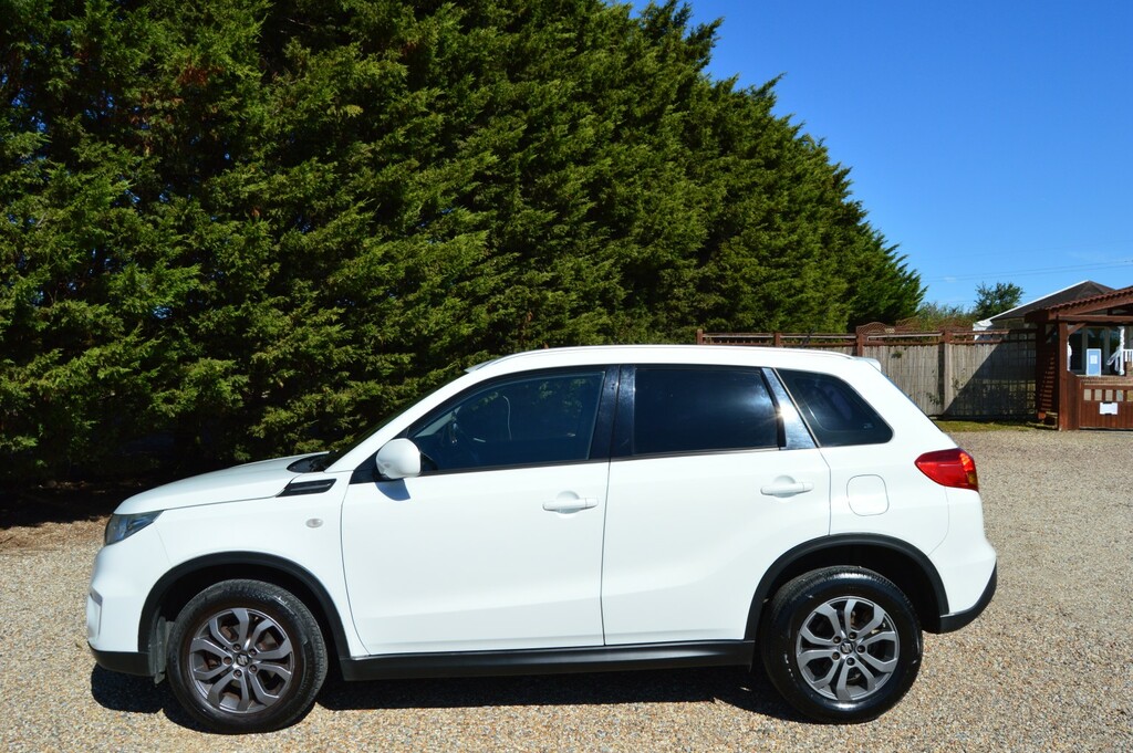 Suzuki Vitara Suv 1.6 Sz4 201717 KJ17LHP White #5