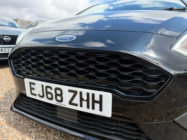 Ford Fiesta Ecoboost St-line Hatchback T18HDL Black #5
