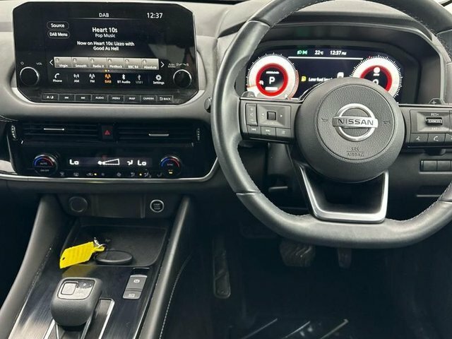 Nissan Qashqai 1.3 Dig-t Mh 158 N-connecta Glass Rf Xtronic  #7