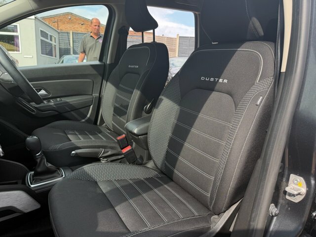 Dacia Duster Suv Orange #14
