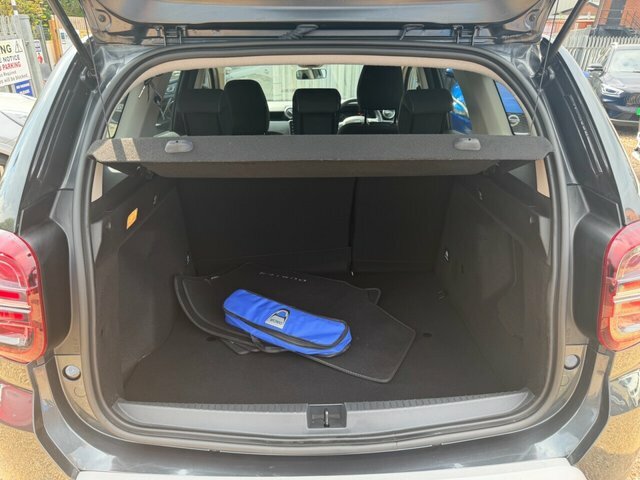 Dacia Duster Suv Orange #11
