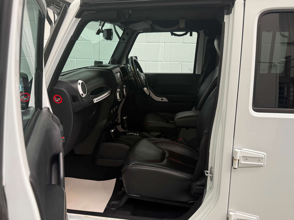 Jeep Wrangler 3.6L Null Black #19