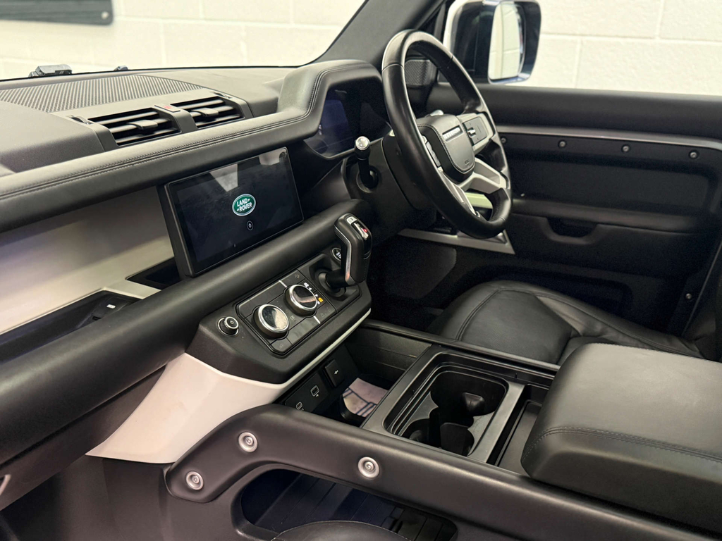 Land Rover Defender D240 Se 110 #20