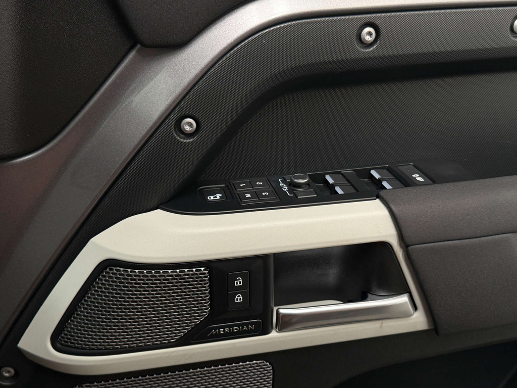 Land Rover Defender Suv Black #20