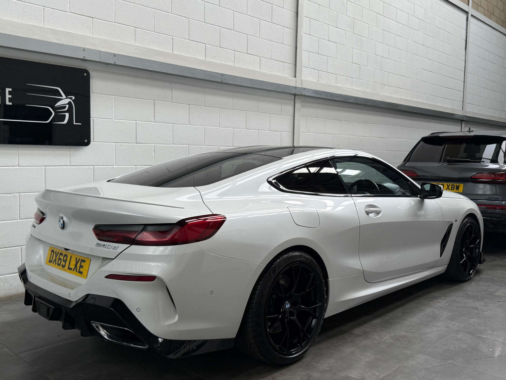 BMW 8 Series Xdrive 4Wd White #6