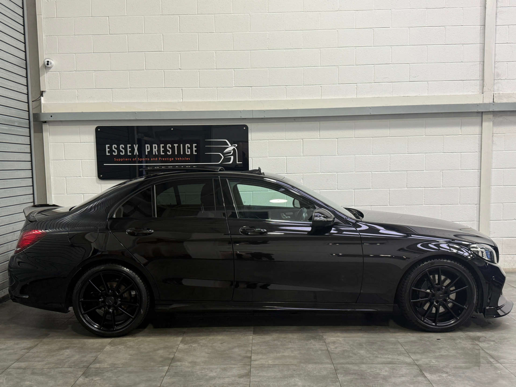 Mercedes-Benz 300 C 300 Amg Line Premium Black #5