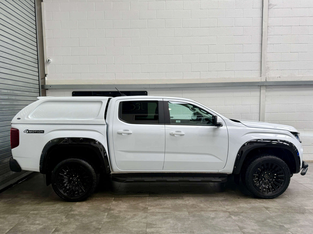 Volkswagen Amarok Pickup  #4