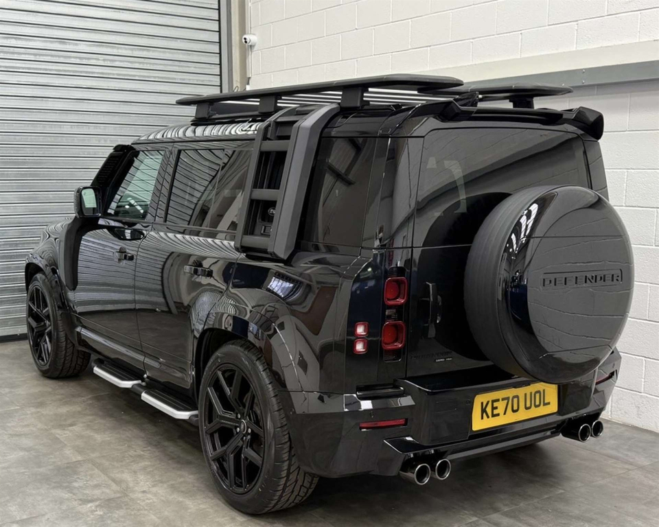 Land Rover Defender Se Black #8